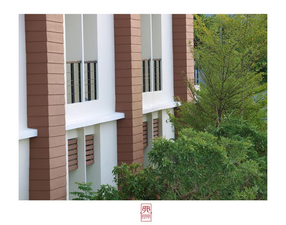 Boonsiri Boutique Hotel Sisaket Exterior photo