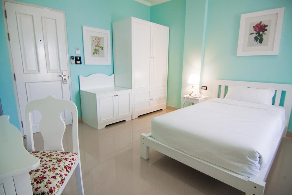 Boonsiri Boutique Hotel Sisaket Exterior photo